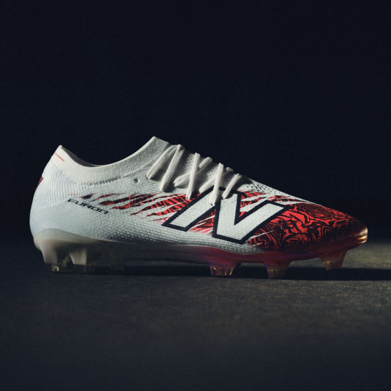 Unisex BUKAYO SAKA x FURON ELITE FG V8 schoenen - New Balance