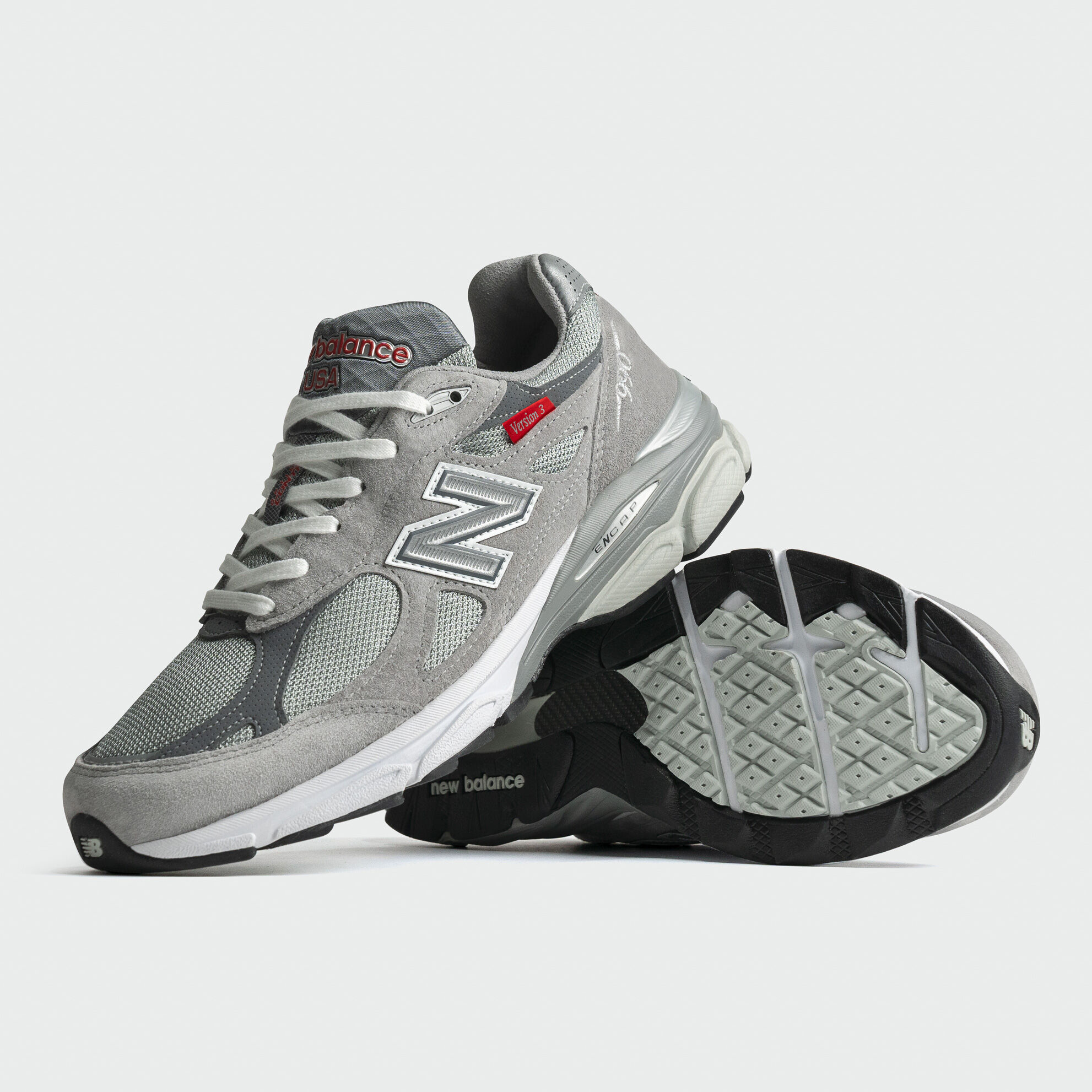 New balance 990v3 running shoe mens store